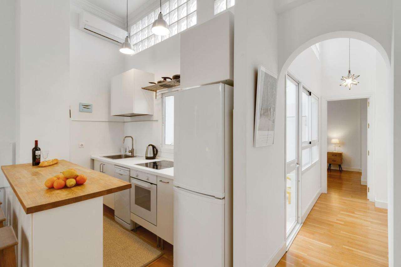 Del Parque Flats Letran Apartment Malaga Bagian luar foto